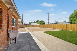 6836 N 33rd Dr, Phoenix, AZ 85017 - Photo 21