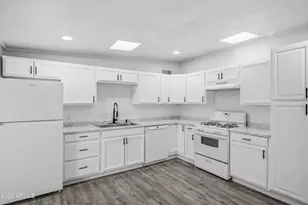 111 E Navajo St, Huachuca City, AZ 85616 - Photo 23