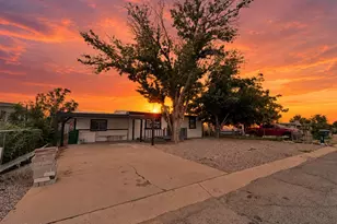 111 E Navajo St, Huachuca City, AZ 85616 - Photo 1