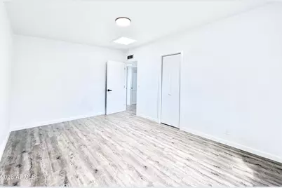 111 E Navajo Street, Huachuca City, AZ 85616 - Photo 17