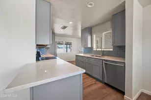 1022 W Elna Rae St, Tempe, AZ 85281 - Photo 13