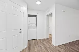 3065 N 67th Ave, Phoenix, AZ 85033 - Photo 13