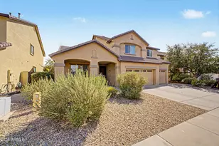 2141 W Ian Dr, Phoenix, AZ 85041 - Photo 3