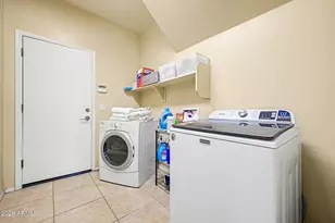 2141 W Ian Dr, Phoenix, AZ 85041 - Photo 37