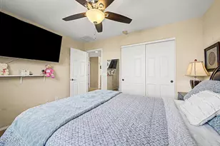 2141 W Ian Dr, Phoenix, AZ 85041 - Photo 29