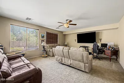 2141 W Ian Drive, Phoenix, AZ 85041 - Photo 9