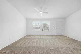 846 S Esperanza Ave, Mesa, AZ 85208 - Photo 9