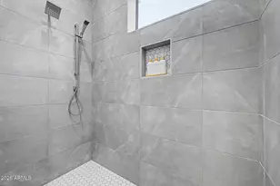 3526 E Hazelwood St, Phoenix, AZ 85018 - Photo 37