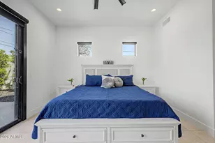 3526 E Hazelwood St, Phoenix, AZ 85018 - Photo 23