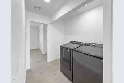 1015 E Concorda Drive, Tempe, AZ 85282 - Photo 21