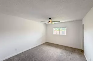 1015 E Concorda Dr, Tempe, AZ 85282 - Photo 23