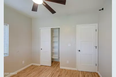 415 N 17th Drive, Phoenix, AZ 85007 - Photo 17