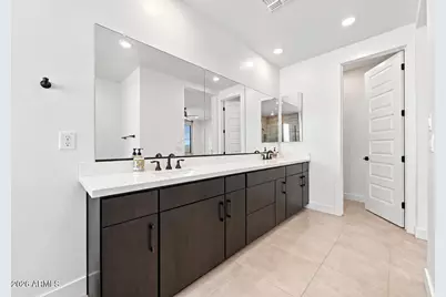 1920 E Villa Linda Drive E, Phoenix, AZ 85024 - Photo 37