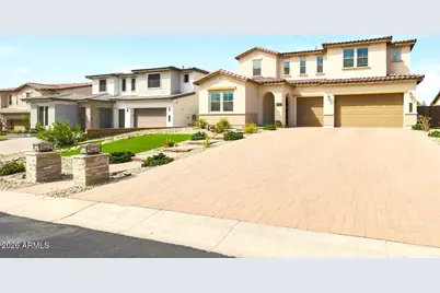 1920 E Villa Linda Drive E, Phoenix, AZ 85024 - Photo 7