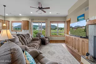 8696 Leah Ln, Flagstaff, AZ 86004 - Photo 9