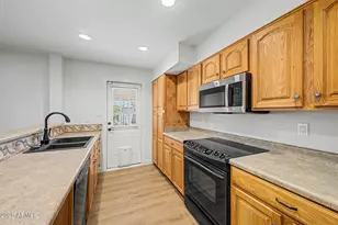 3019 S Dromedary Dr, Tempe, AZ 85282 - Photo 19