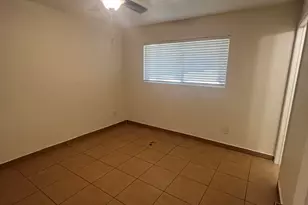 4525 E Alta Vista Rd, Phoenix, AZ 85042 - Photo 17