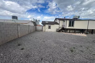 4525 E Alta Vista Rd, Phoenix, AZ 85042 - Photo 27