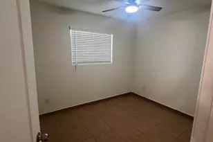 4525 E Alta Vista Rd, Phoenix, AZ 85042 - Photo 23