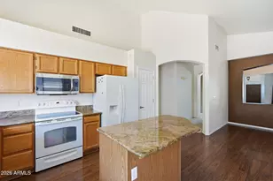 175 W Palomino Dr, Tempe, AZ 85284 - Photo 17