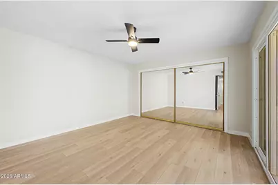 8621 W Turney Avenue, Phoenix, AZ 85037 - Photo 17