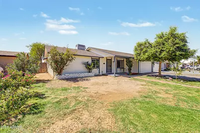 8621 W Turney Avenue, Phoenix, AZ 85037 - Photo 3
