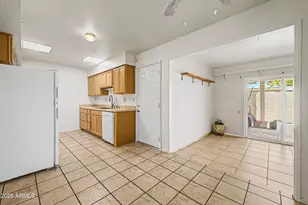 13230 N 99th Dr, Sun City, AZ 85351 - Photo 7