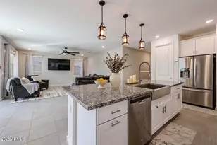 4593 W Bush Bean Way, San Tan Valley, AZ 85144 - Photo 3