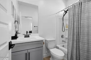 24884 N 143rd Dr, Surprise, AZ 85387 - Photo 33