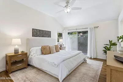 12005 N 40th Way, Phoenix, AZ 85028 - Photo 17