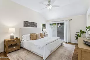 12005 N 40th Way, Phoenix, AZ 85028 - Photo 17