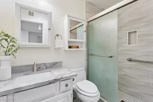 12005 N 40th Way, Phoenix, AZ 85028 - Photo 29