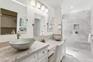12005 N 40th Way, Phoenix, AZ 85028 - Photo 19
