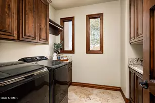 2433 W Praiano Way, Phoenix, AZ 85086 - Photo 51