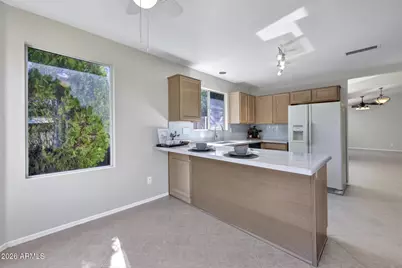 10722 W Irma Lane, Peoria, AZ 85373 - Photo 11