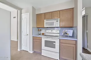 10722 W Irma Ln, Peoria, AZ 85373 - Photo 9