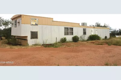7725 E Nevada Drive, Hereford, AZ 85615 - Photo 5