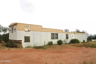 7725 E Nevada Dr, Hereford, AZ 85615 - Photo 5