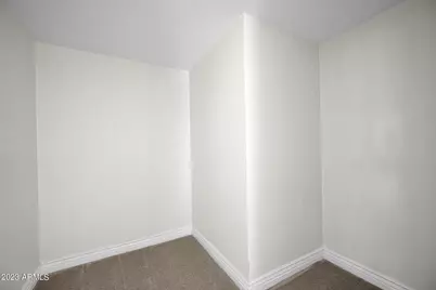 8434 E San Bernardo Drive, Scottsdale, AZ 85258 - Photo 29