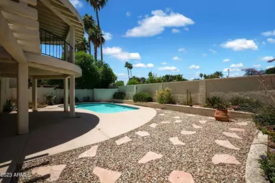 8434 E San Bernardo Drive, Scottsdale, AZ 85258 - Photo 21