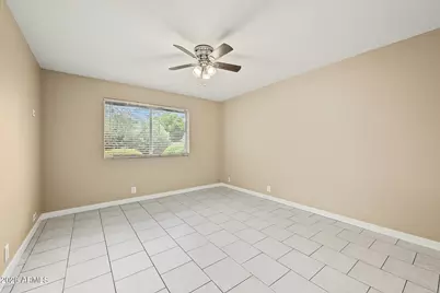 8227 E Osborn Road, Scottsdale, AZ 85251 - Photo 9