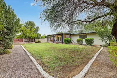 8227 E Osborn Road, Scottsdale, AZ 85251 - Photo 17