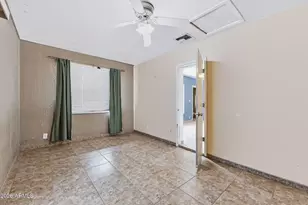 2040 E Whitton Ave, Phoenix, AZ 85016 - Photo 11
