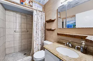 2040 E Whitton Ave, Phoenix, AZ 85016 - Photo 21