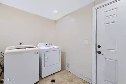 2040 E Whitton Avenue, Phoenix, AZ 85016 - Photo 27