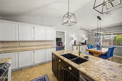 20631 N 8th Avenue, Phoenix, AZ 85027 - Photo 15