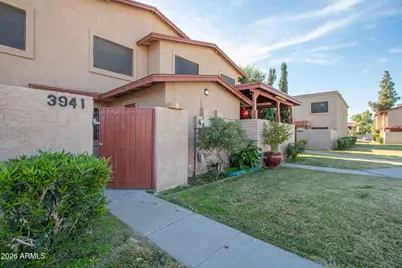 3941 W Wonderview Road, Phoenix, AZ 85019 - Photo 1