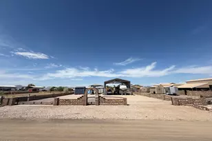 67917 Palm Dr, Salome, AZ 85348 - Photo 1