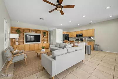1820 S 84th Drive, Tolleson, AZ 85353 - Photo 9