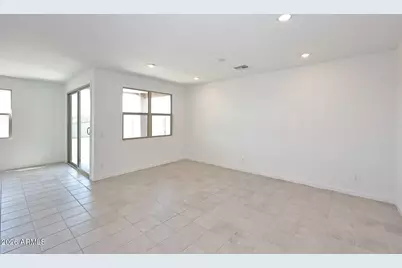 9038 S 69th Drive, Laveen, AZ 85339 - Photo 5